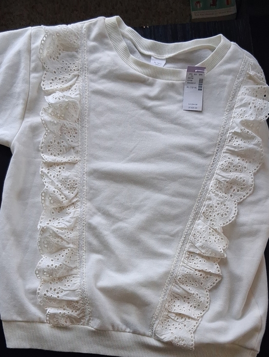 Maurices Other - Evsie Girls' Cream Eyelet Ruffle Sweatshirt